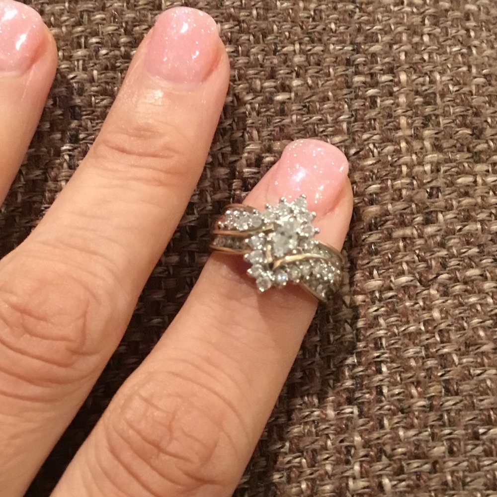 DIAMOND 14K GOLD ENGAGEMENT STATEMENT RING SIZE 6